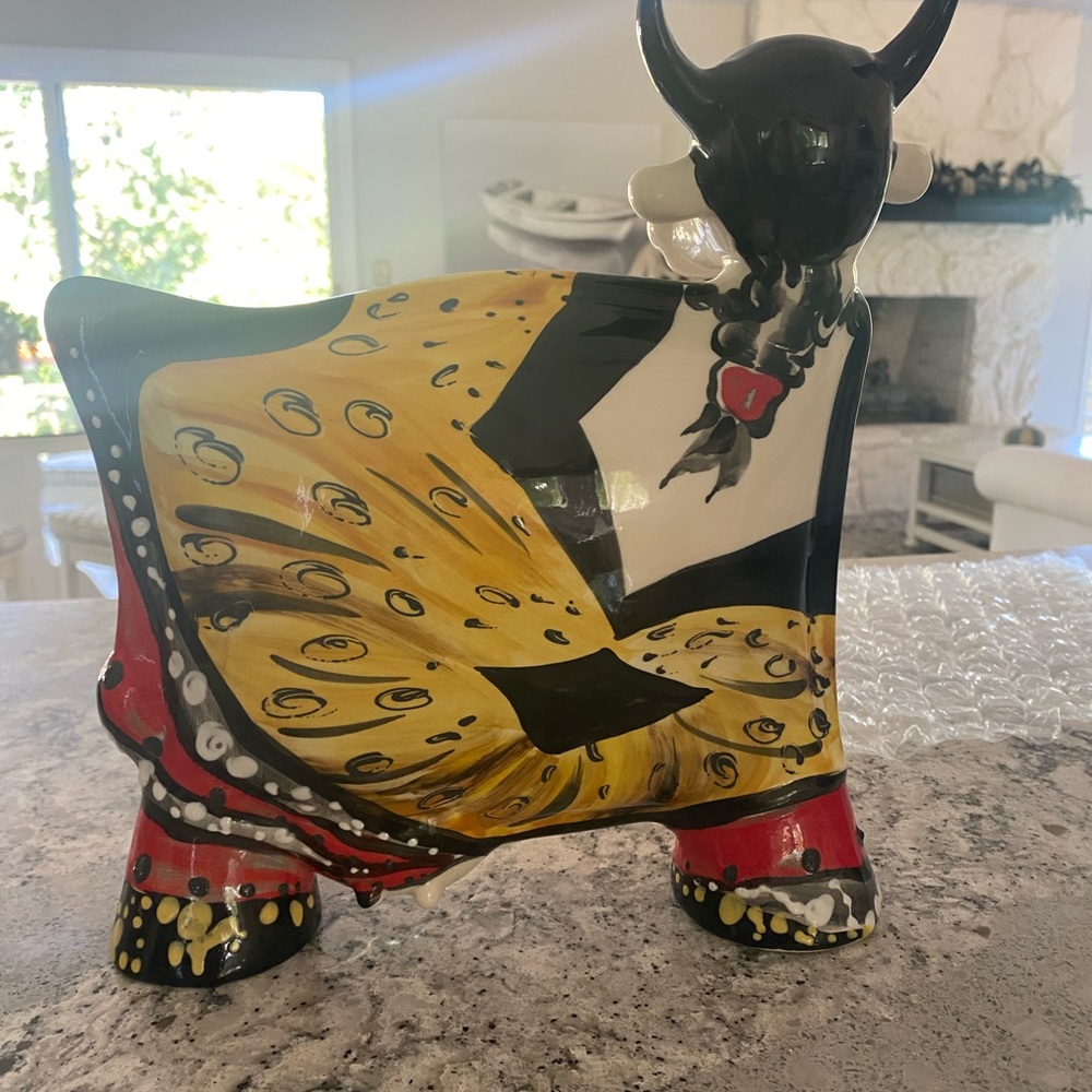 Turov ceramic cow EUC